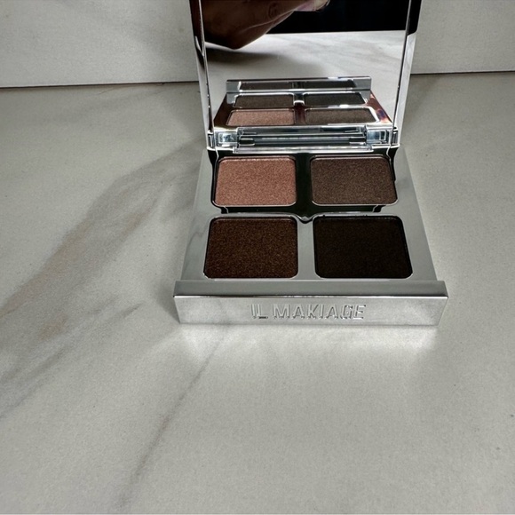 NIB:IL MAKIAGE Boss Squad Game Changer Quad Eye Shadow Pallet - Picture 4 of 5